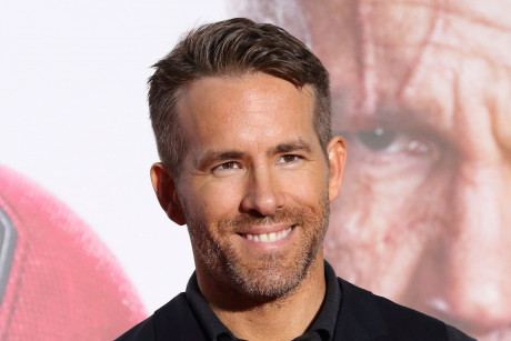 Ryan Reynolds In Home Alone Revamp Augustine Frizzell Helms Alone