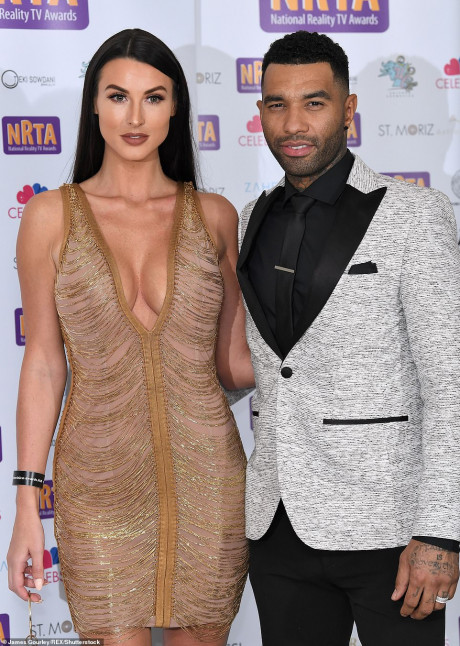 Jermaine Pennant Arrives At Tv Awards With Wife And Nearly Comes Face To Face With Chloe Ayling Mail