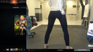 Loulouesp Boob Slip Yoga Twitch Stream movie
