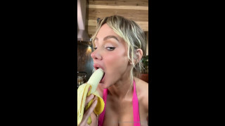 Sara Underwood Nude sucking Banana PPV video Leaked
